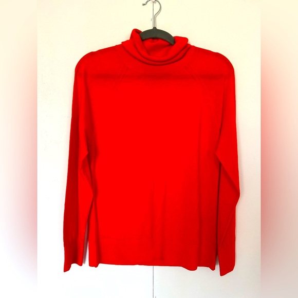 NWT Banana Republic Merino Wool Turtleneck - Picture 2 of 6
